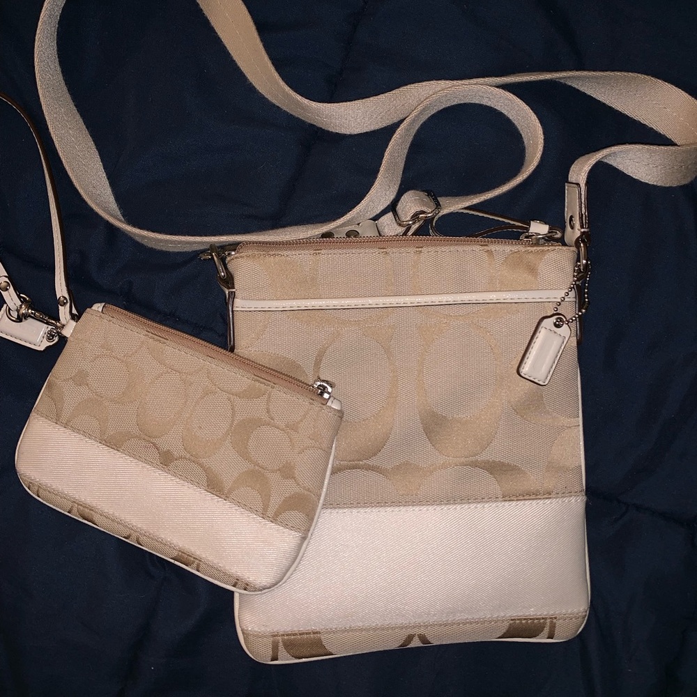 Coach Beige Signature Canvas Crossbody Set